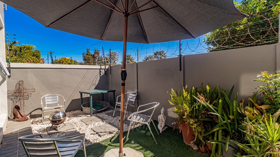 2 Bedroom Property for Sale in Durbanville Western Cape